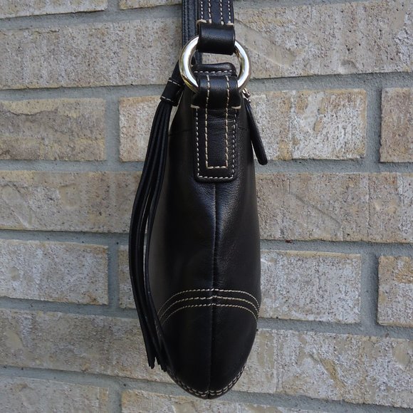 COACH Black Leather Small Crossbody Purse. - Picture 4 of 16